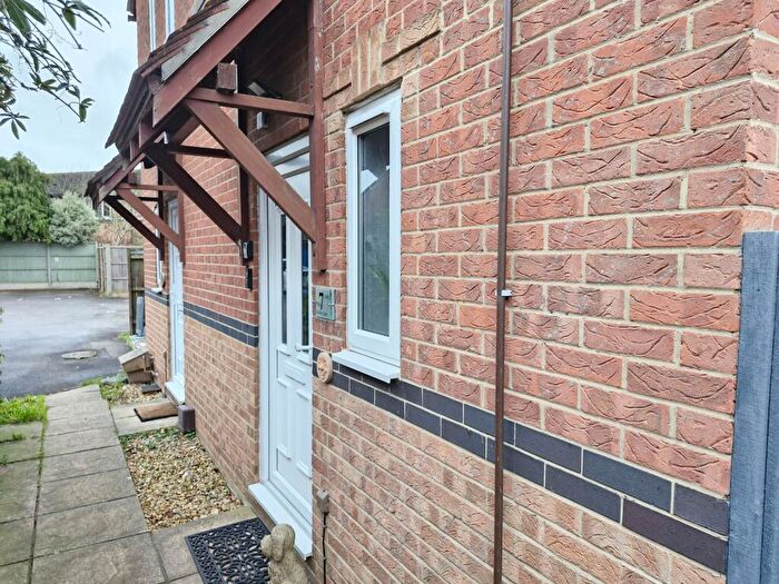 1 Bedroom End Of Terrace House For Sale In Buckby Lane, Portsmouth, PO3