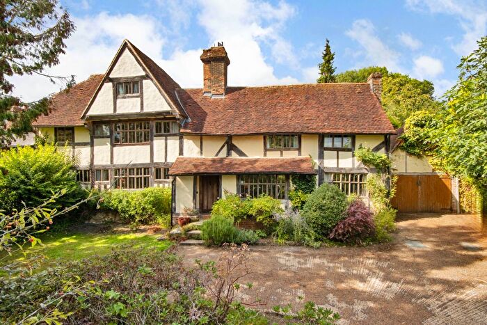 5 Bedroom Link Detached House For Sale In Walters Green Road, Penshurst, Tonbridge, Kent, TN11