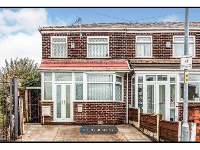 3 Bedroom End Of Terrace House To Rent In Morse Road, Manchester, M40