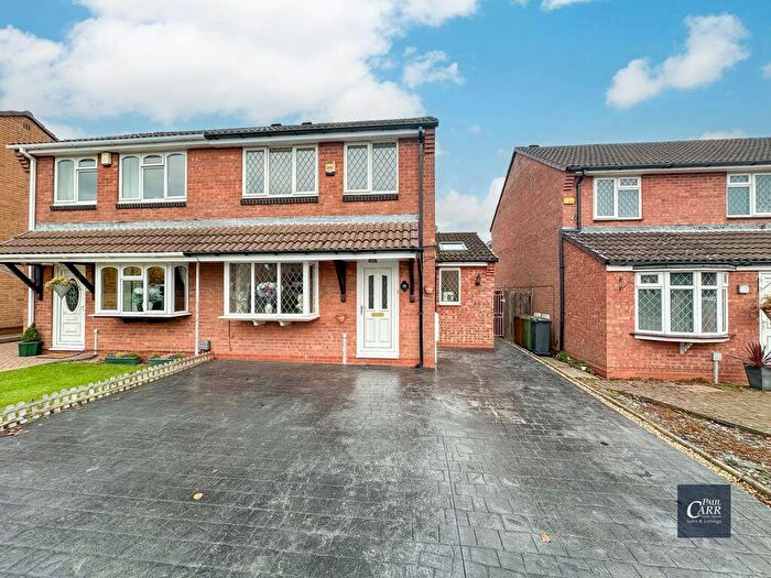 3 Bedroom Semi Detached House For Sale In Colt Close, Streetly, Sutton Coldfield, B74