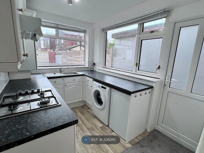 3 Bedroom Terraced House To Rent In Manchester Road, Worsley, Manchester, M28