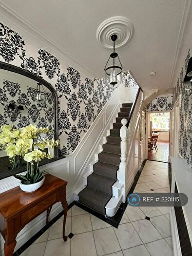 4 Bedroom Detached House To Rent In Blenheim Road, Bromley, BR1