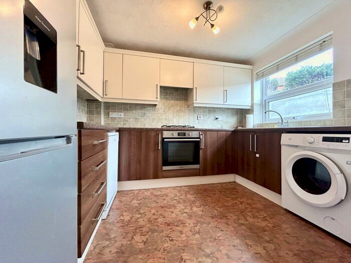 3 Bedroom Semi-Detached House To Rent In Skippers Close, Greenhithe, Kent, DA9