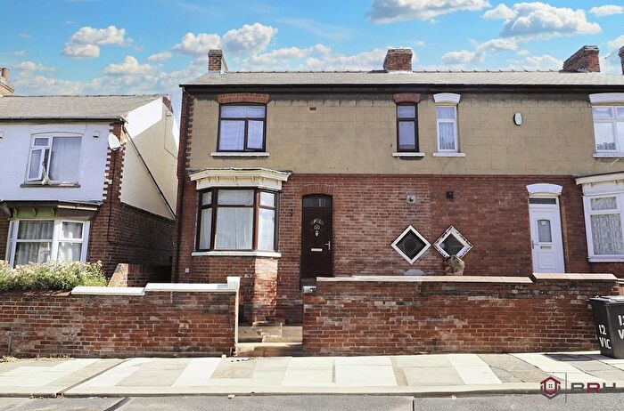 3 Bedroom Semi-Detached House For Sale In Victoria Road, Doncaster, DN4