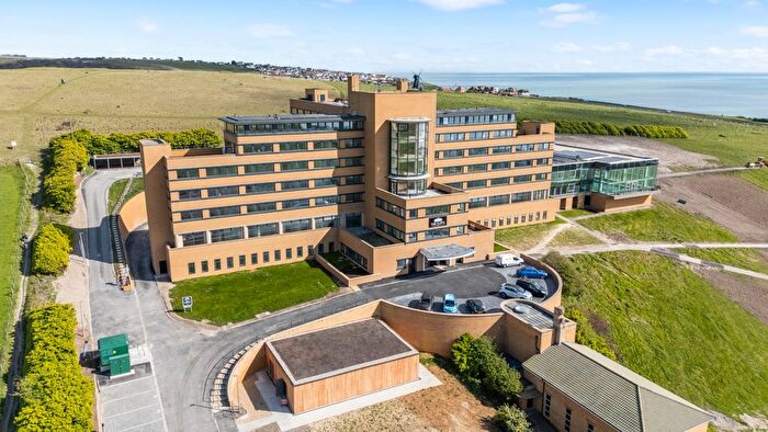 3 Bedroom Flat For Sale In Cliffs Point, Greenways, Ovingdean, Brighton, BN2