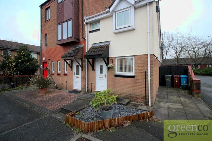 1 Bedroom Semi-Detached House To Rent In Ketton Close, Openshaw, Manchester M11