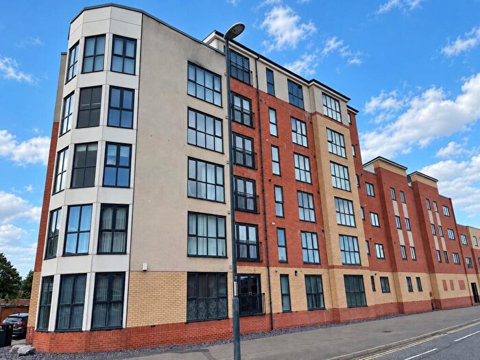 2 Bedroom Apartment For Sale In City Road, Chester Green, Derby, DE1