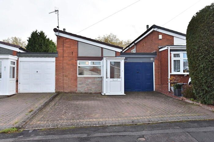 2 Bedroom Terraced Bungalow For Sale In Kingswinford, Lerryn Close, DY6