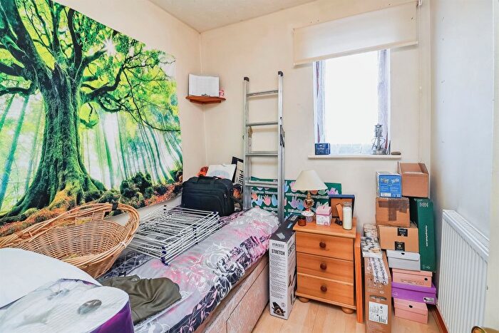 2 Bedroom Semi-Detached House For Sale In Millwright Way, Flitwick, Bedford, MK45