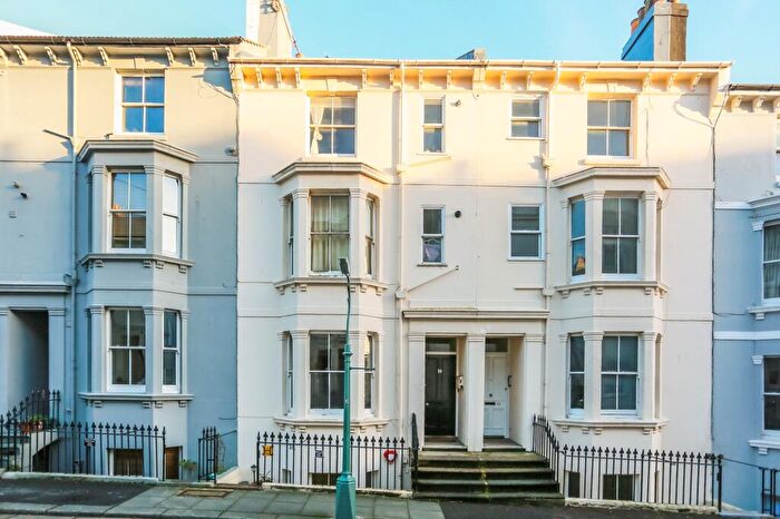 1 Bedroom Flat For Sale In Lansdowne Street, Hove, BN3