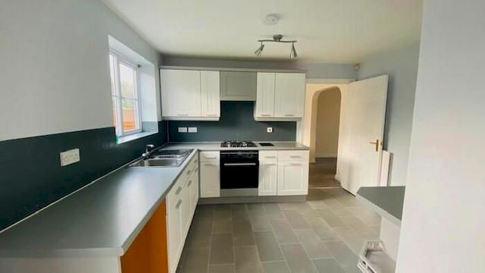 4 Bedroom Detached House To Rent In Longley Ings, Oxspring, S36