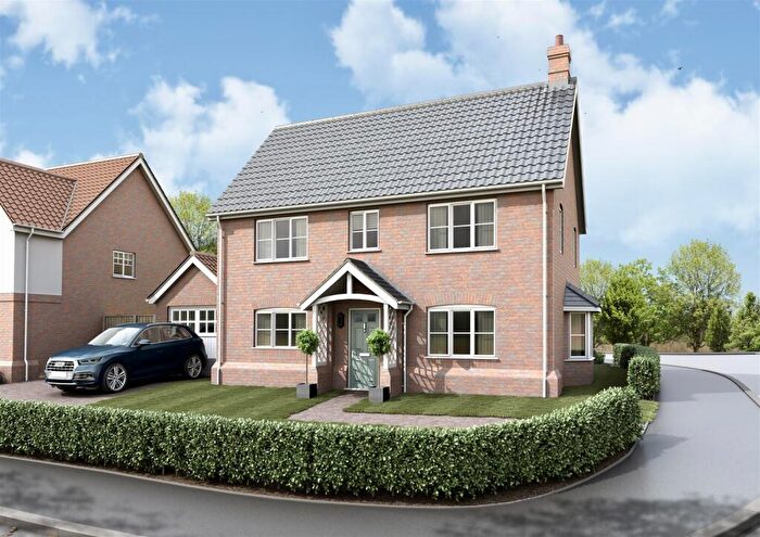 4 Bedroom Detached House For Sale In Rectory Gardens, Worlingham, NR34