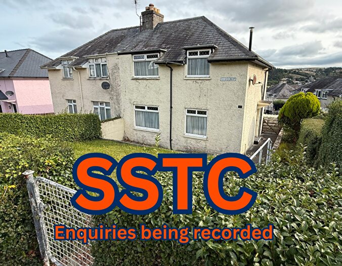 3 Bedroom Semi-Detached House For Sale In First Avenue, Penparcau, SY23