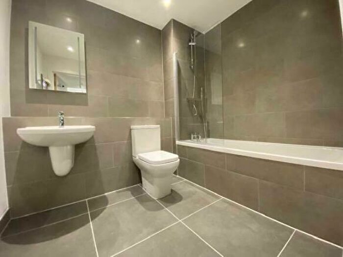 2 Bedroom Flat To Rent In Broadway, Peterborough, PE1