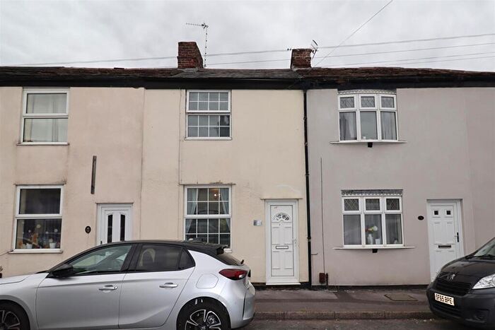 2 Bedroom Terraced House To Rent In Brown Street, Macclesfield, SK11