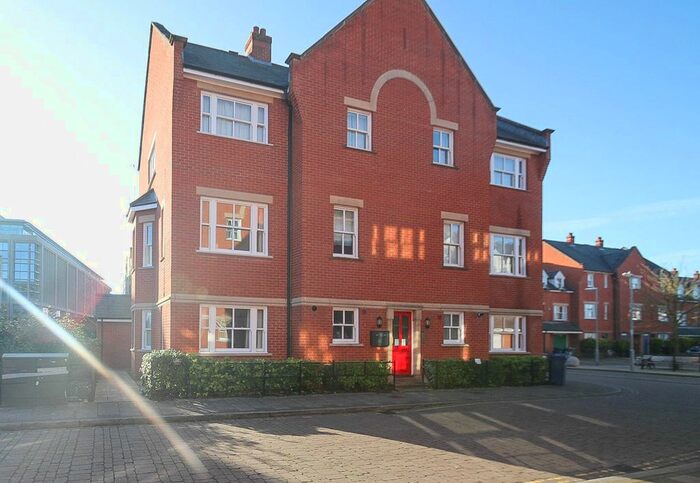 2 Bedroom Property To Rent In Ravensworth Gardens, Cambridge, CB1