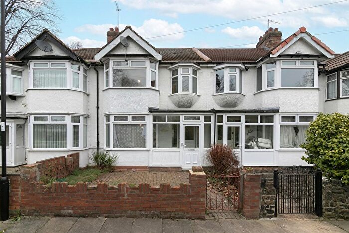 3 Bedroom Terraced House To Rent In Bridlington Road, London, N9