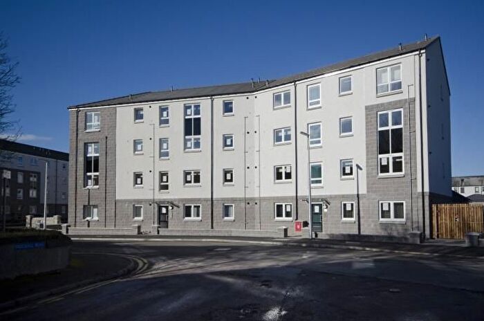 2 Bedroom Flat To Rent In Spencer Court, Froghall Terrace, Aberdeen, AB24