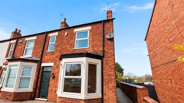 3 Bedroom Semi Detached House To Rent In Debdale Lane, Mansfield, NG19