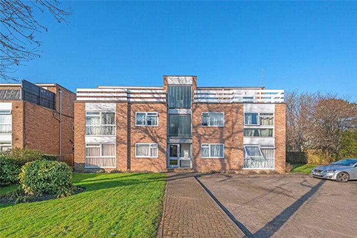 1 Bedroom Flat To Rent In Albemarle Road, Beckenham, BR3