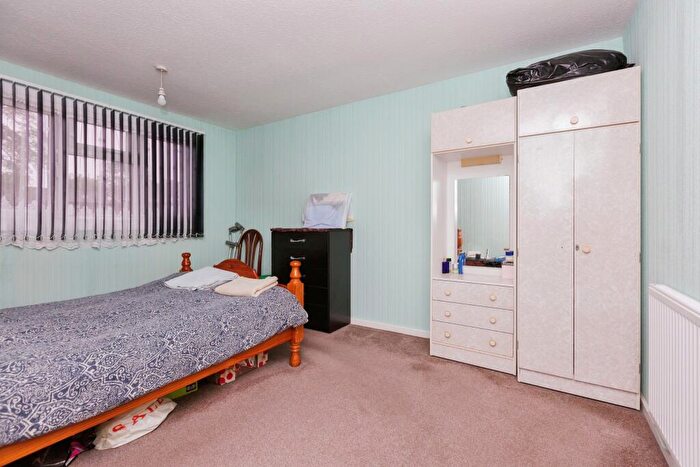 2 Bedroom Terraced House For Sale In McVicker Close, Leicester, Leicestershire, LE5