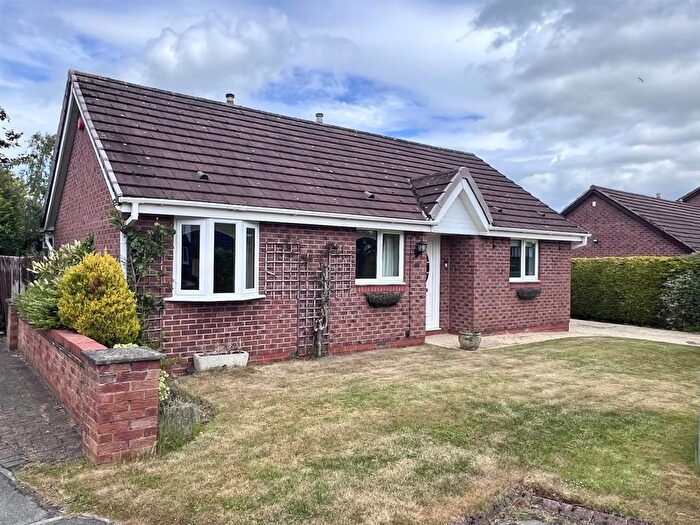 2 Bedroom Detached Bungalow For Sale In Wilton Court, Greenfields, Newton Aycliffe, DL5