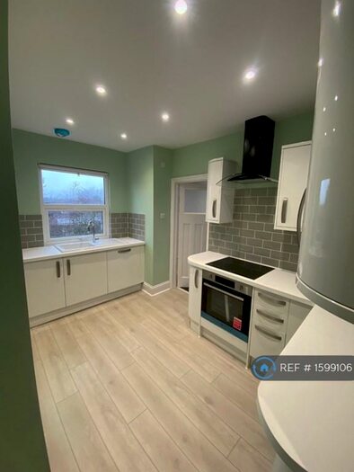 1 Bedroom Flat To Rent In South Vale, London, SE19