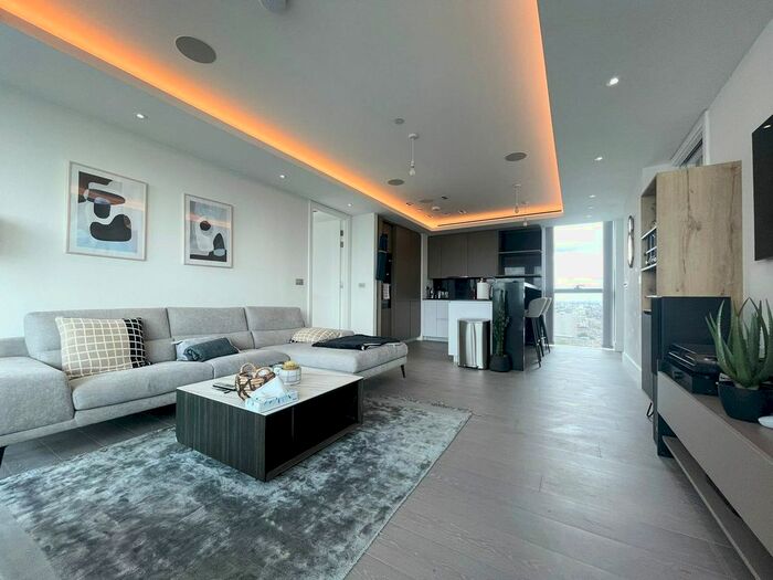 2 Bedroom Flat To Rent In Carrara Tower, Bollinder Place, City Road, EC1V