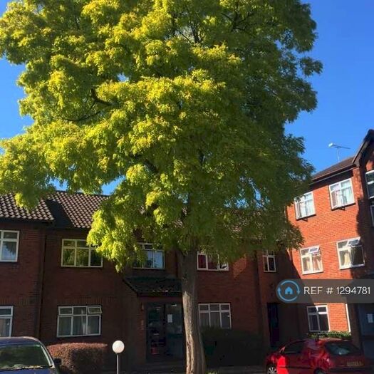 2 Bedroom Flat To Rent In Meridian Court, Waddon Croydon, CR0