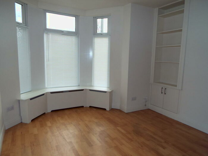 1 Bedroom Apartment To Rent In Ferry Road, Cardiff, CF11