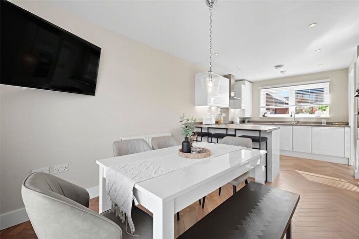 4 Bedroom Detached House For Sale In Turbot Drive, Great Wakering, Southend-On-Sea, Essex, SS3