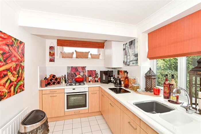 2 Bedroom Cottage For Sale In The Street, Washington, West Sussex, RH20