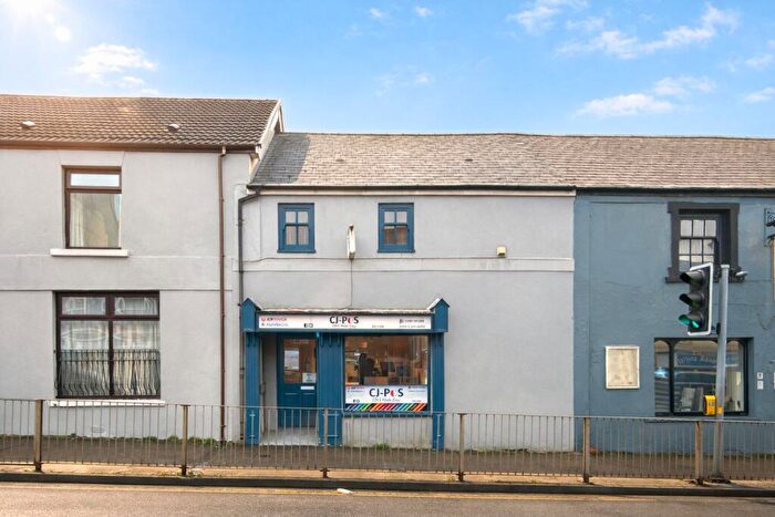 Terraced House For Sale In Gadlys Road, Aberdare, Rhondda Cynon Taf, CF44
