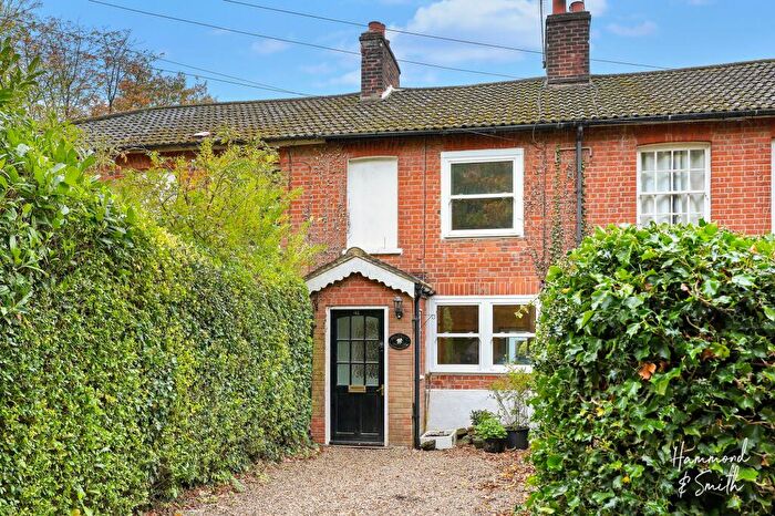 3 Bedroom Terraced House For Sale In Thornwood Road, Epping, CM16