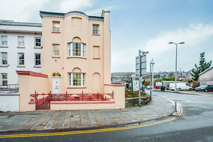 5 Bedroom Terraced House To Rent In St Peters Street, Carmarthen, SA31