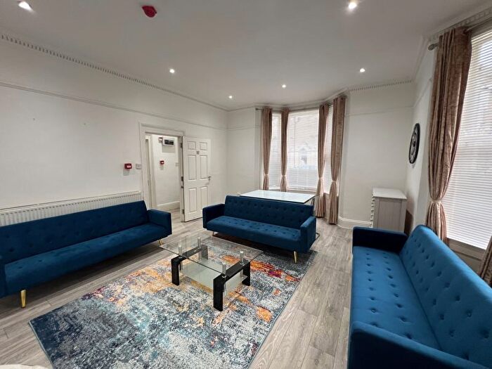 5 Bedroom Terraced House To Rent In Medora Road, Brixton Hill, London, SW2