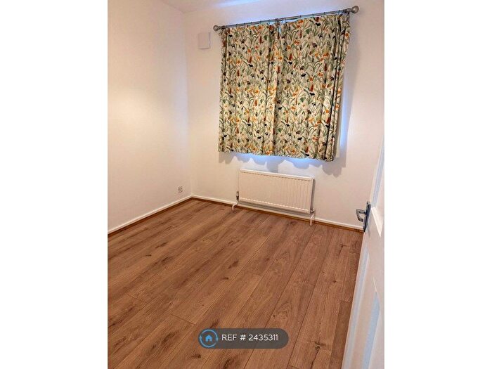 3 Bedroom Terraced House To Rent In Brimpsfield Close, London, SE2