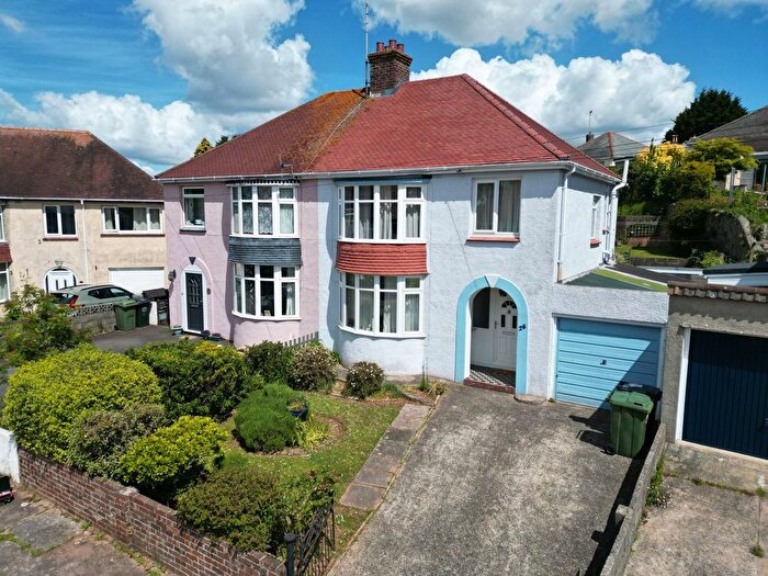 3 Bedroom Semi Detached House For Sale In Broadgate Road, Kingskerswell, TQ12