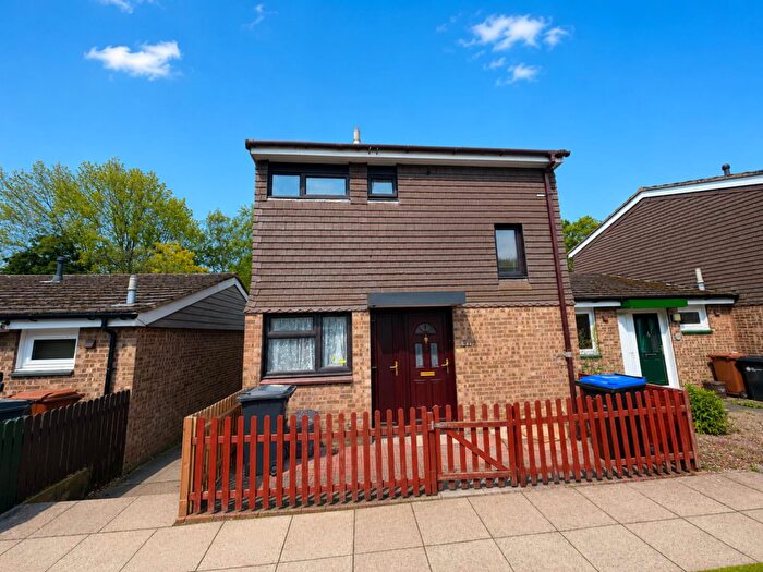 2 Bedroom End Of Terrace House For Sale In Brickwell Court, Standens Barn, Northampton, NN3