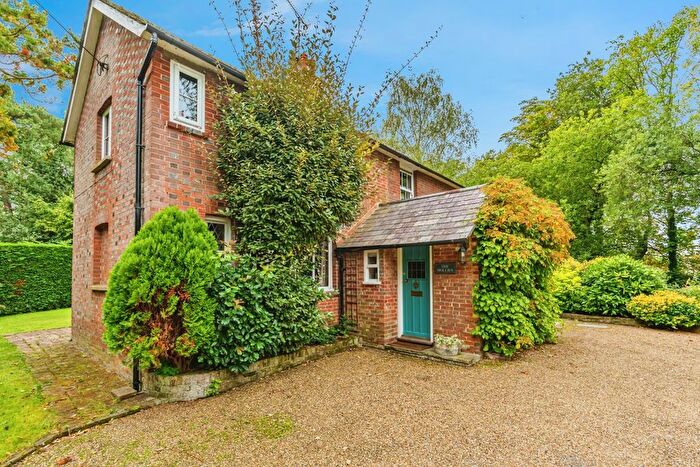 4 Bedroom Detached House For Sale In Isfield, Uckfield, East Sussex, TN22