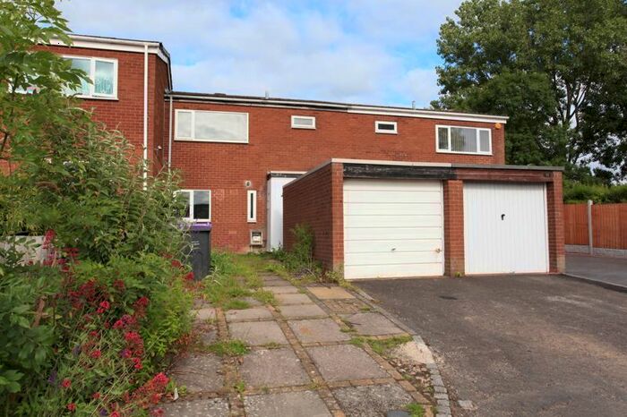 3 Bedroom Semi-Detached House To Rent In Burnside, Brookside, Telford, TF3