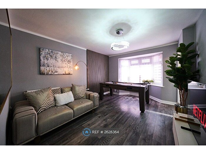 2 Bedroom End Terrace House To Rent In Arbury Avenue, Coventry, CV6
