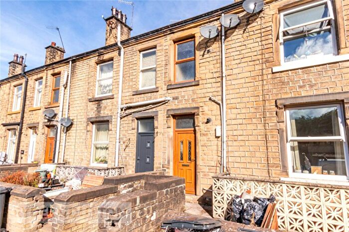 2 Bedroom Terraced House For Sale In Manchester Road, Milnsbridge, Huddersfield, HD4