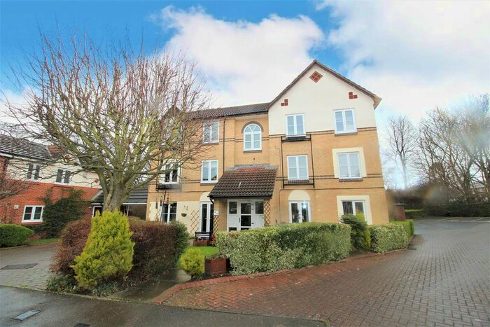 2 Bedroom Flat To Rent In Hazeldene Court, Tynemouth, North Shields, NE30