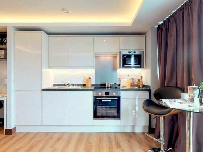 Studio To Rent In Cookridge Street, Leeds, West Yorkshire, LS2