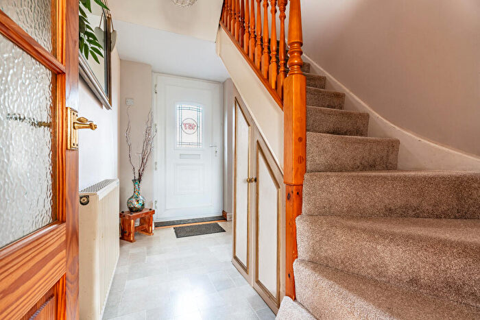 3 Bedroom Terraced House For Sale In Shirehampton Road, Sea Mills, Bristol, BS9