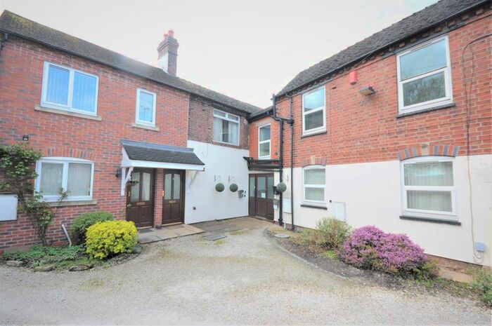 1 Bedroom Flat To Rent In White Hart Court, Stone, ST15