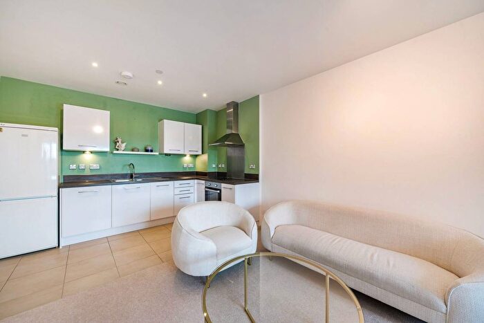 1 Bedroom Flat For Sale In Flotilla House, Battersea, London, SW18