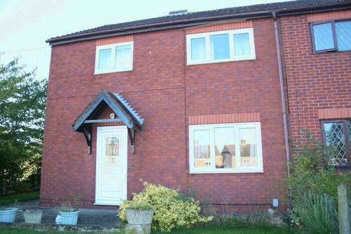 3 Bedroom Semi-Detached House To Rent In Kitwood Avenue, Tamworth, B78