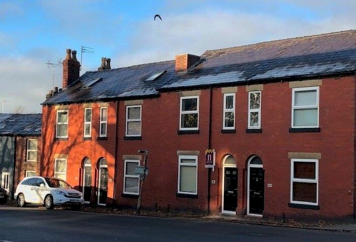 3 Bedroom Terraced House To Rent In Hurdsfield Road, Macclesfield SK10